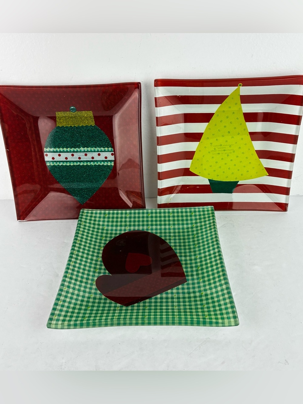 Oneida Christmas Goodies Appetizer Plates Set of 3 Mitten, Tree & Ornament